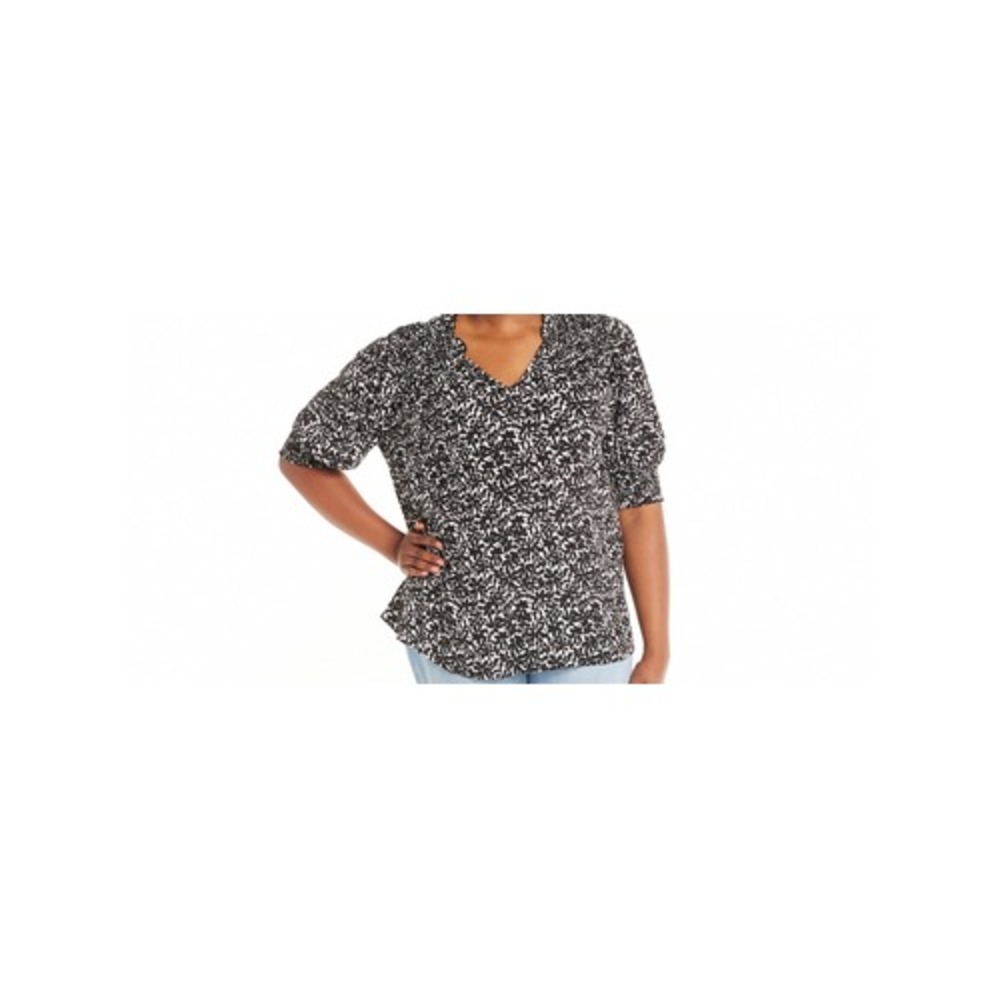 Terra & Sky Womens Plus Size Smocked V-Neck Blouse Floral/Black Size 3X(24W-26W)